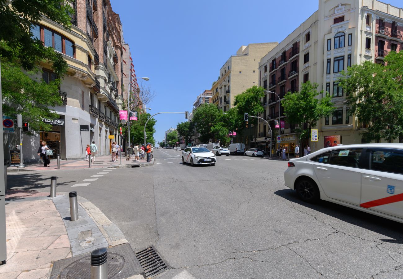 Apartamento en Madrid - Exclusivo Piso de Lujo en el Barrio de Salamanca – Elegancia y Confort en el Corazón de Madrid .Temporal  Apartamento en Madrid - Exclusivo Piso de Lujo en el Barrio de Salamanca – Elegancia y Confort en el Corazón de Madrid .Temporal