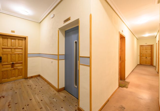 Apartamento en Madrid - Apartamento de Lujo en el Corazón de Madrid – Elegancia, Comodidad y Estilo en un Solo Espacio Apartamento en Madrid - Apartamento de Lujo en el Corazón de Madrid – Elegancia, Comodidad y Estilo en un Solo Espacio