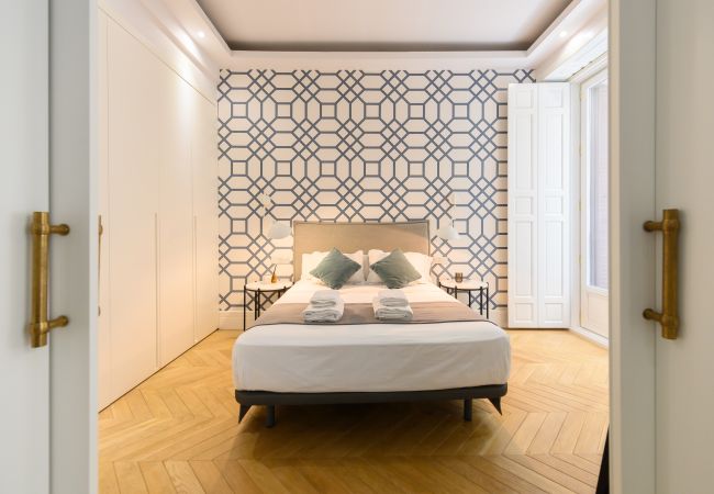 Apartamento en Madrid - Apartamento de Lujo en el Corazón de Madrid – Elegancia, Comodidad y Estilo en un Solo Espacio Apartamento en Madrid - Apartamento de Lujo en el Corazón de Madrid – Elegancia, Comodidad y Estilo en un Solo Espacio