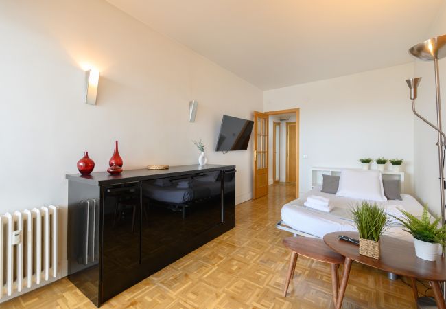 Apartamento en Madrid - Piso de 2 Dormitorios con Vistas a la Ciudad – Confort y Estilo en Madrid.Temporal Apartamento en Madrid - Piso de 2 Dormitorios con Vistas a la Ciudad – Confort y Estilo en Madrid.Temporal