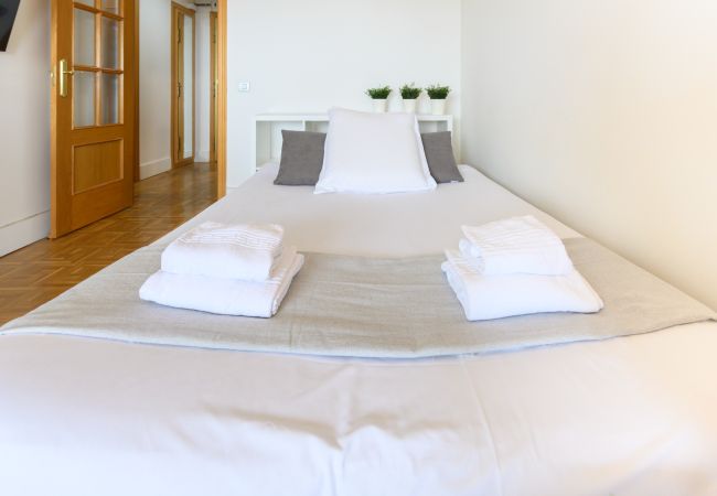 Apartamento en Madrid - Piso de 2 Dormitorios con Vistas a la Ciudad – Confort y Estilo en Madrid.Temporal Apartamento en Madrid - Piso de 2 Dormitorios con Vistas a la Ciudad – Confort y Estilo en Madrid.Temporal