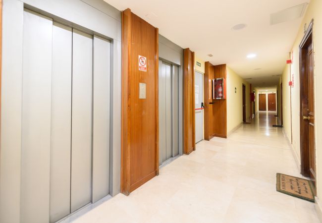 Apartamento en Madrid - Piso de 2 Dormitorios con Vistas a la Ciudad – Confort y Estilo en Madrid.Temporal Apartamento en Madrid - Piso de 2 Dormitorios con Vistas a la Ciudad – Confort y Estilo en Madrid.Temporal