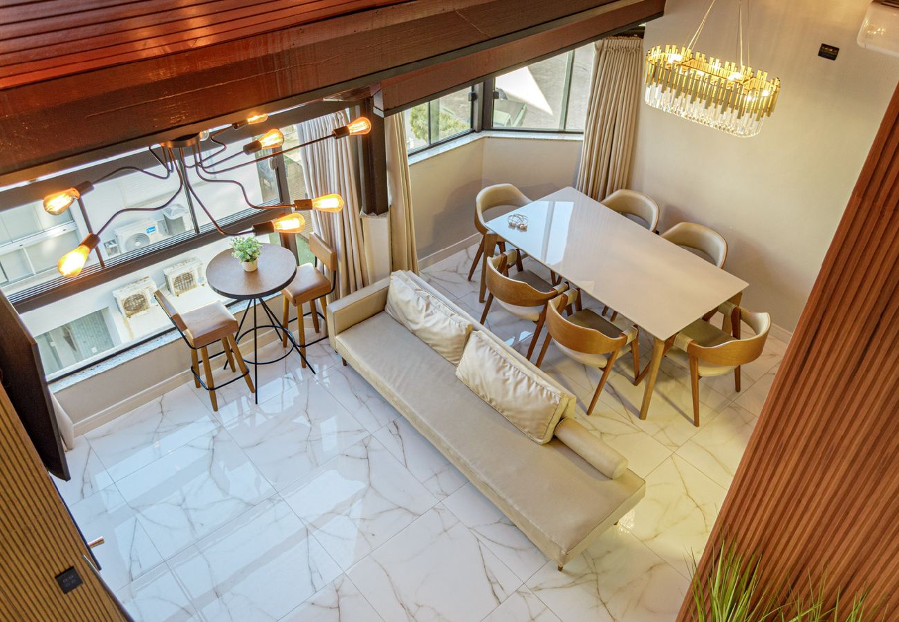 Apartamento en Florianópolis - Triplex pet friendly c/ churrasqueira e hidro