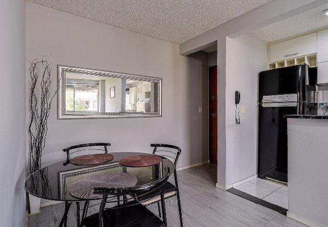 Apartamento en Rio de Janeiro - Apto com ar-condicionado e vaga em Honório Gurgel Apartamento en Rio de Janeiro - Apto com ar-condicionado e vaga em Honório Gurgel