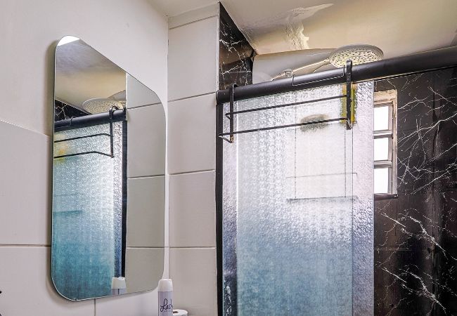 Apartamento en Rio de Janeiro - Apto com ar-condicionado e vaga em Honório Gurgel Apartamento en Rio de Janeiro - Apto com ar-condicionado e vaga em Honório Gurgel