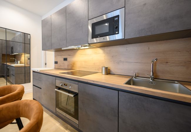 Apartamento en Madrid - Tu hogar en la ciudad: piso de 3 habitaciones, 3 baños y todo el confort moderno. Madrid Apartamento en Madrid - Tu hogar en la ciudad: piso de 3 habitaciones, 3 baños y todo el confort moderno. Madrid