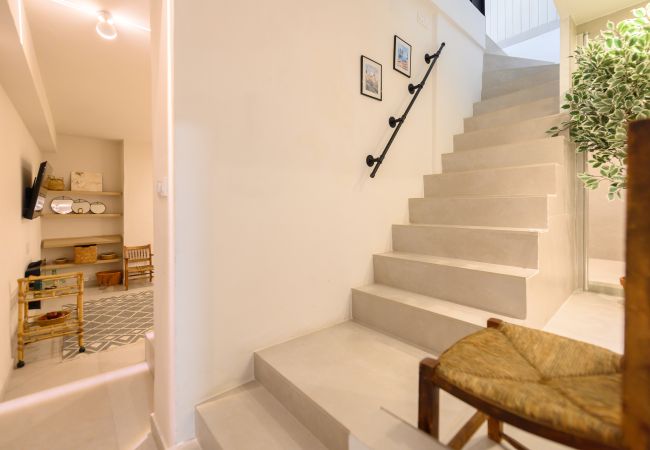 Apartamento en Madrid - Apartamento con Estilo Único y Barra-Bar en Madrid. Apartamento en Madrid - Apartamento con Estilo Único y Barra-Bar en Madrid.