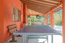 Casa en Anitápolis - Casa de campo c/ lareira, jogos e piscina aquecida
