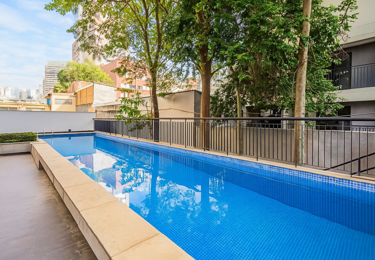 Apartamento en São Paulo - Apto c/ piscina, academia e garagem na Zona Sul Apartamento en São Paulo - Apto c/ piscina, academia e garagem na Zona Sul