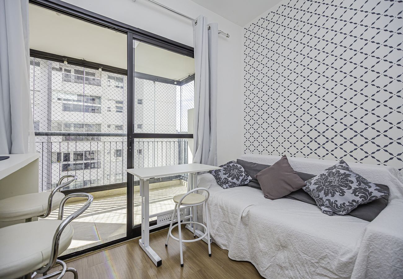 Apartamento en São Paulo - Apto c/ piscina, academia e garagem na Zona Sul Apartamento en São Paulo - Apto c/ piscina, academia e garagem na Zona Sul