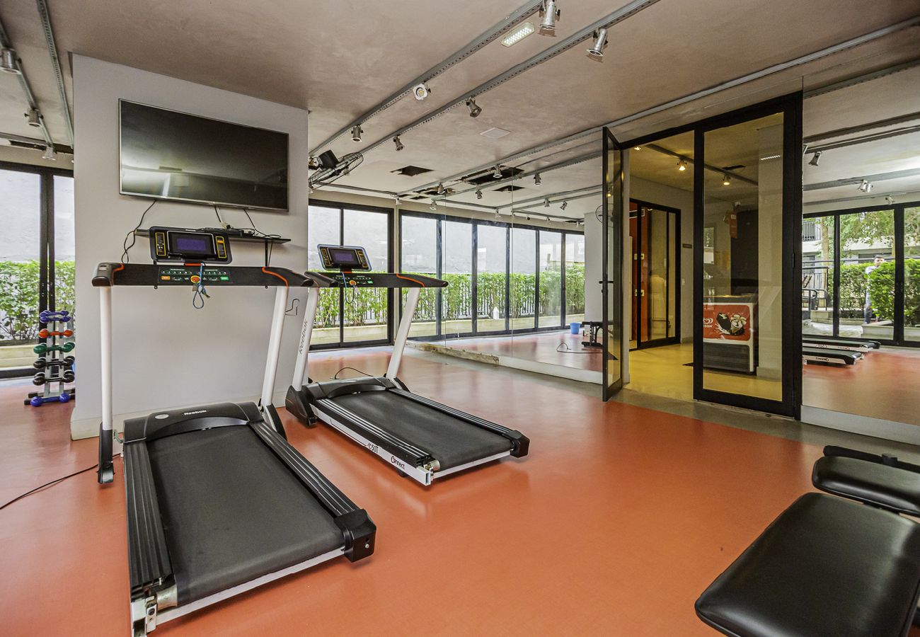 Apartamento en São Paulo - Apto c/ piscina, academia e garagem na Zona Sul Apartamento en São Paulo - Apto c/ piscina, academia e garagem na Zona Sul