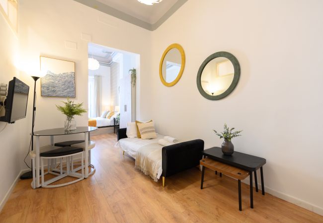 Apartamento en Madrid - Apartamento de 1 dormitorio con balcón en el corazón de Madrid.Temporal Apartamento en Madrid - Apartamento de 1 dormitorio con balcón en el corazón de Madrid.Temporal