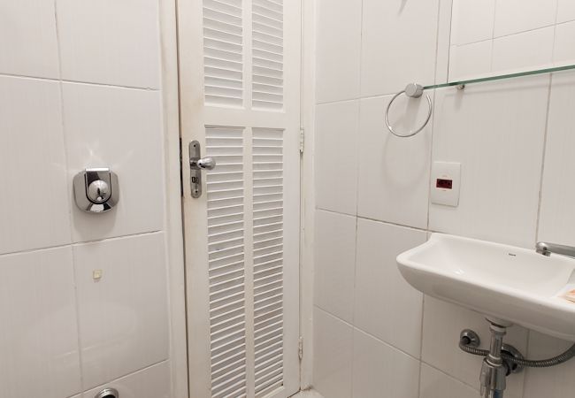 Apartamento en Rio de Janeiro - Góis403|Encantador estudio en Leblon para 4 pers. Apartamento en Rio de Janeiro - Góis403|Encantador estudio en Leblon para 4 pers.