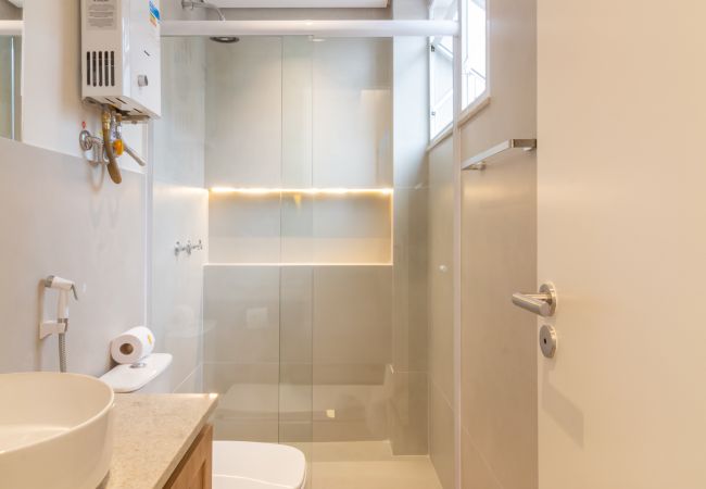 Apartamento en Rio de Janeiro - A pocos pasos de la playa de Copacabana | AB605 Apartamento en Rio de Janeiro - A pocos pasos de la playa de Copacabana | AB605