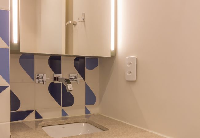 Apartamento en Rio de Janeiro - A pocos pasos de la playa de Copacabana | AB605 Apartamento en Rio de Janeiro - A pocos pasos de la playa de Copacabana | AB605