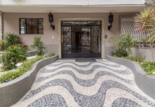 Apartamento en Rio de Janeiro - A pocos pasos de la playa de Copacabana | AB605 Apartamento en Rio de Janeiro - A pocos pasos de la playa de Copacabana | AB605