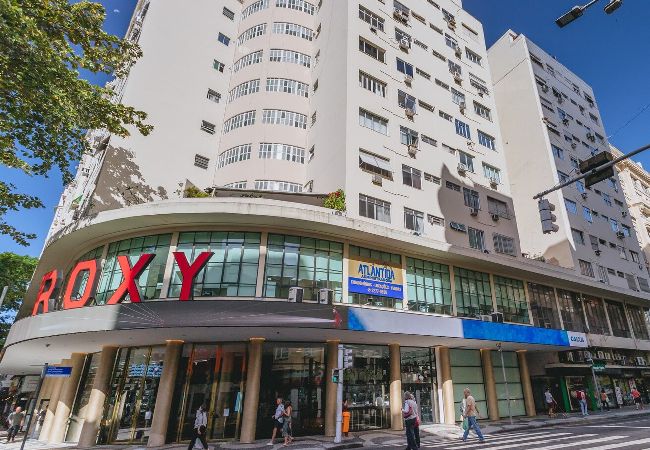 Apartamento en Rio de Janeiro - Studio com Wi-Fi e Ar a 45m da Praia de Copacabana Apartamento en Rio de Janeiro - Studio com Wi-Fi e Ar a 45m da Praia de Copacabana