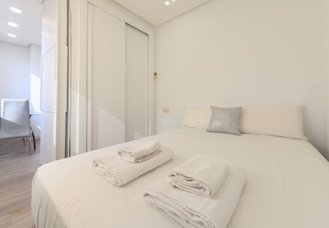 Apartamento en Madrid - Encantador piso de 2 dormitorios con vistas a la ciudad- Madrid .Temporal Apartamento en Madrid - Encantador piso de 2 dormitorios con vistas a la ciudad- Madrid .Temporal