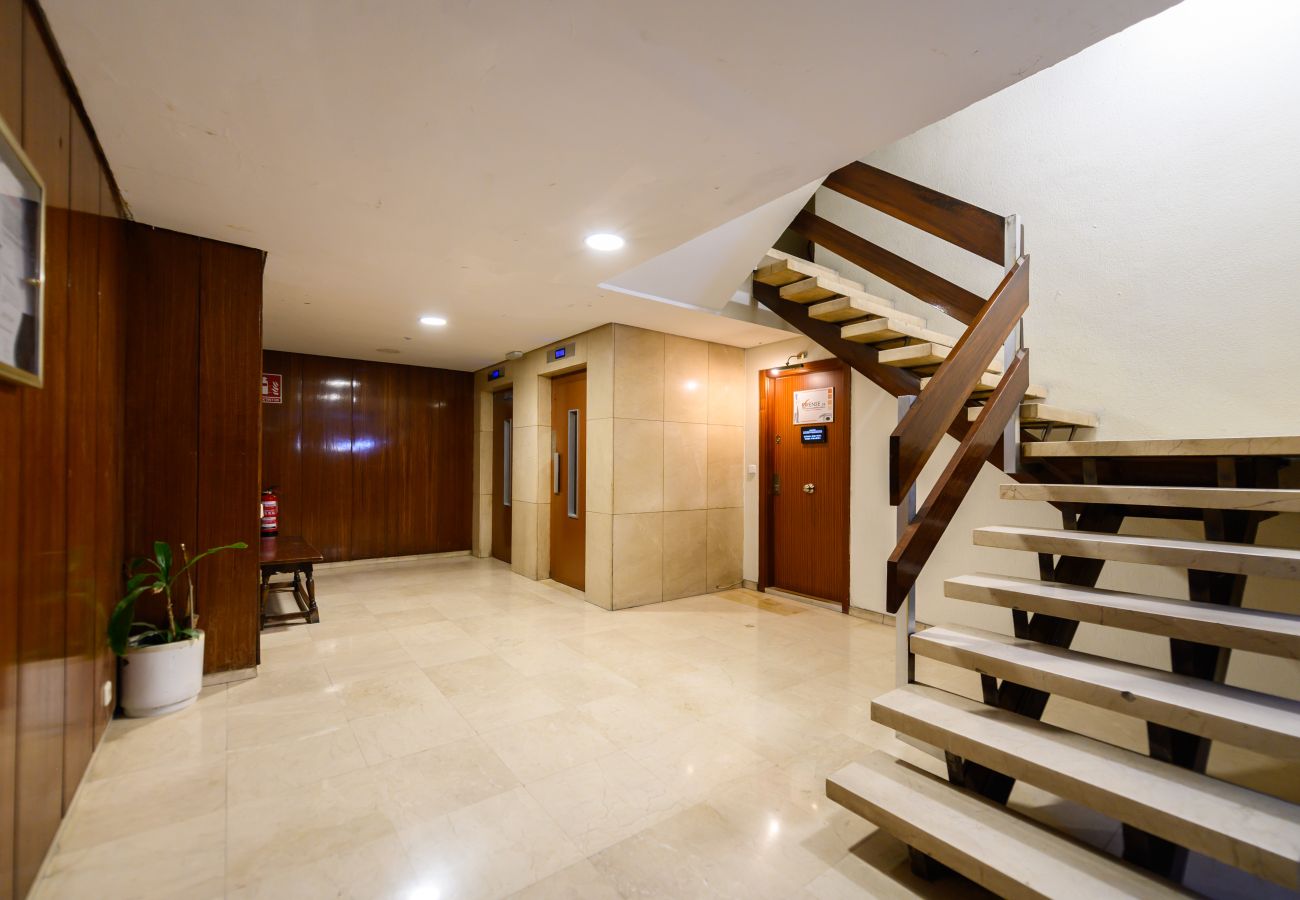 Apartamento en Madrid - Encantador piso de 2 dormitorios con vistas a la ciudad- Madrid .Temporal Apartamento en Madrid - Encantador piso de 2 dormitorios con vistas a la ciudad- Madrid .Temporal