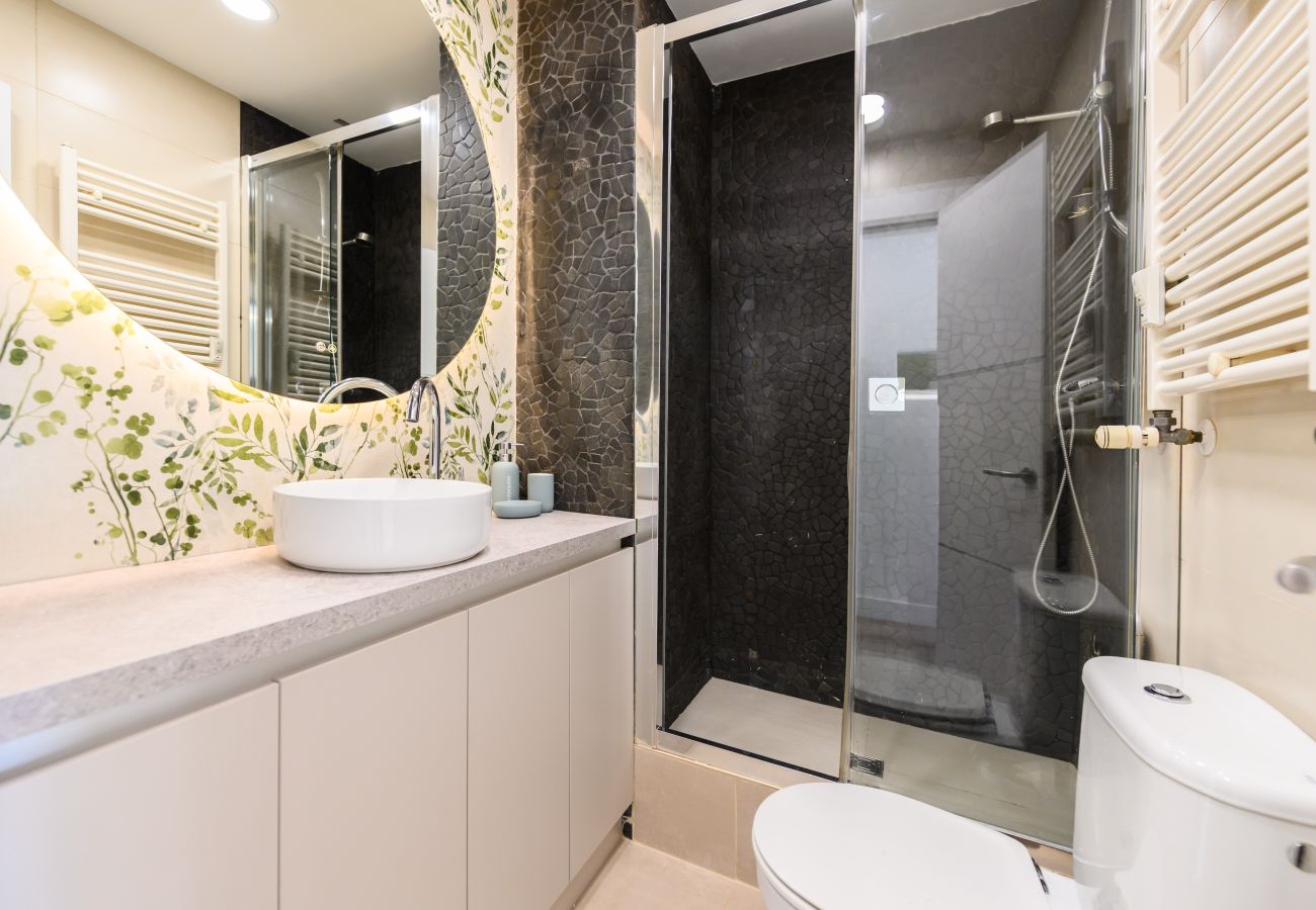 Apartamento en Madrid - Encantador piso de 2 dormitorios con vistas a la ciudad- Madrid .Temporal Apartamento en Madrid - Encantador piso de 2 dormitorios con vistas a la ciudad- Madrid .Temporal