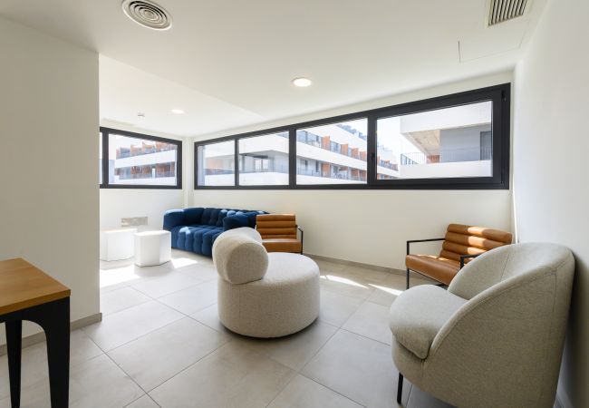 Estudio en San Sebastián de los Reyes - Estudio moderno con terraza privada y excelentes zonas comunes. Temporal Estudio en San Sebastián de los Reyes - Estudio moderno con terraza privada y excelentes zonas comunes. Temporal