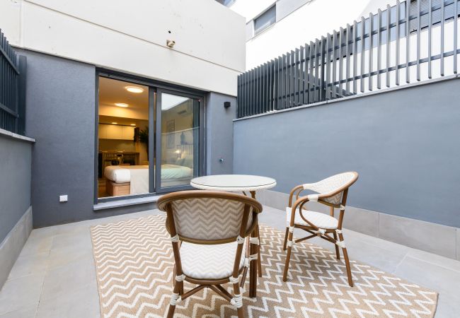 Estudio en San Sebastián de los Reyes - Estudio moderno con terraza privada y excelentes zonas comunes. Temporal Estudio en San Sebastián de los Reyes - Estudio moderno con terraza privada y excelentes zonas comunes. Temporal