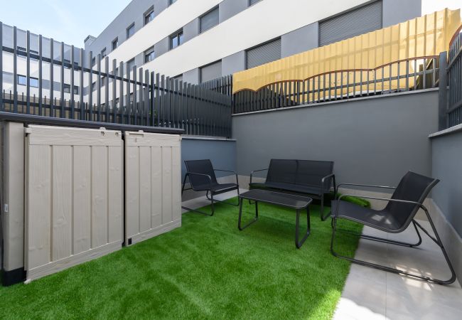 Estudio en San Sebastián de los Reyes - Estudio con terraza privada y piscina -gimnasio- coworking en Madrid.Temporal  Estudio en San Sebastián de los Reyes - Estudio con terraza privada y piscina -gimnasio- coworking en Madrid.Temporal