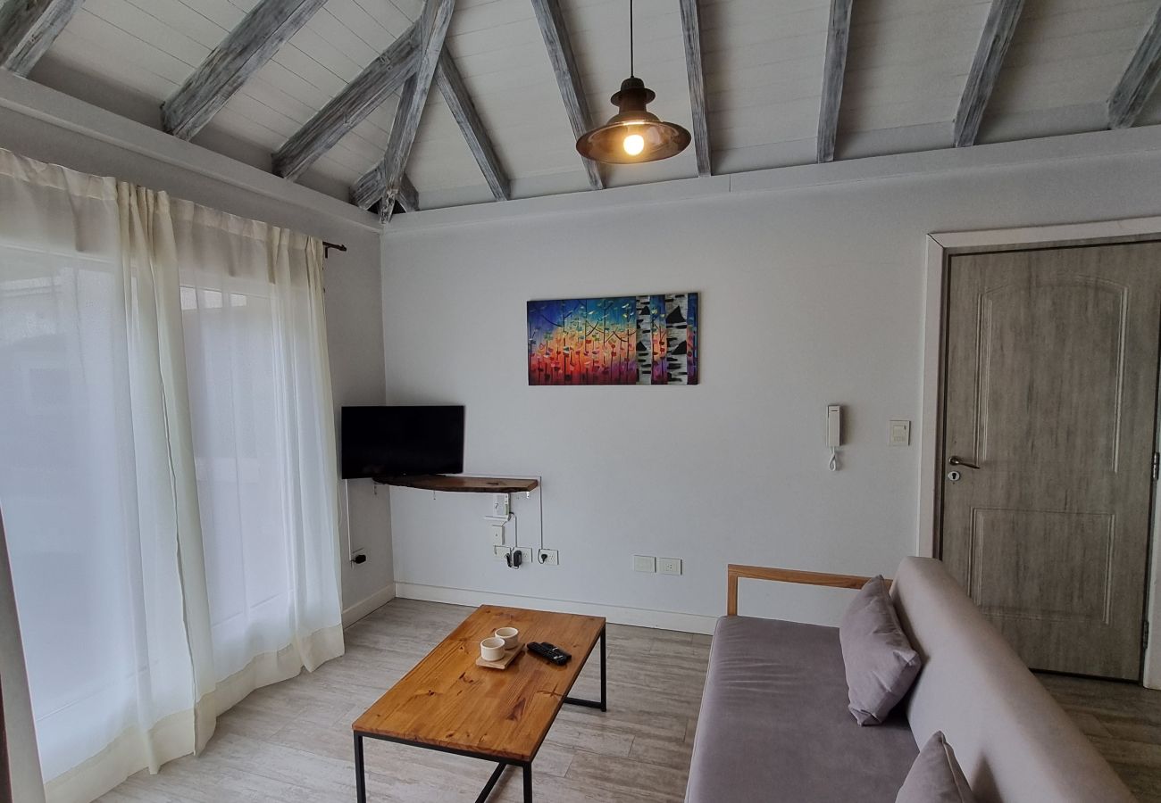 Estudio en San Martin de los Andes - Merlot - Andarlibre Estudio en San Martin de los Andes - Merlot - Andarlibre