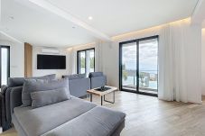 Casa adosada en Caniço - Breeze House 1 by Atlantic Holiday