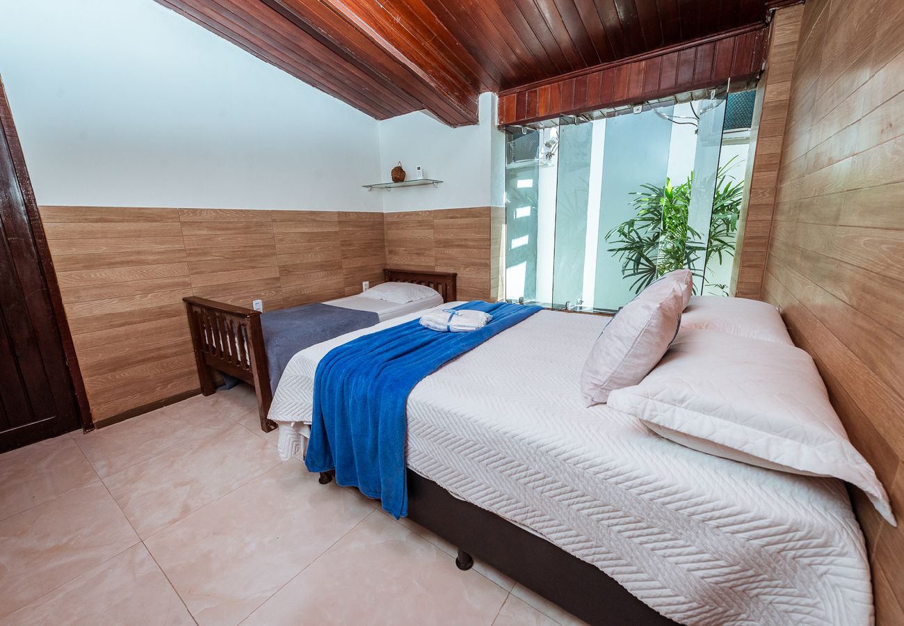 Casa en Cabedelo - Casa c 4 suítes, Piscina, Churrasqueira e Garagem Casa en Cabedelo - Casa c 4 suítes, Piscina, Churrasqueira e Garagem