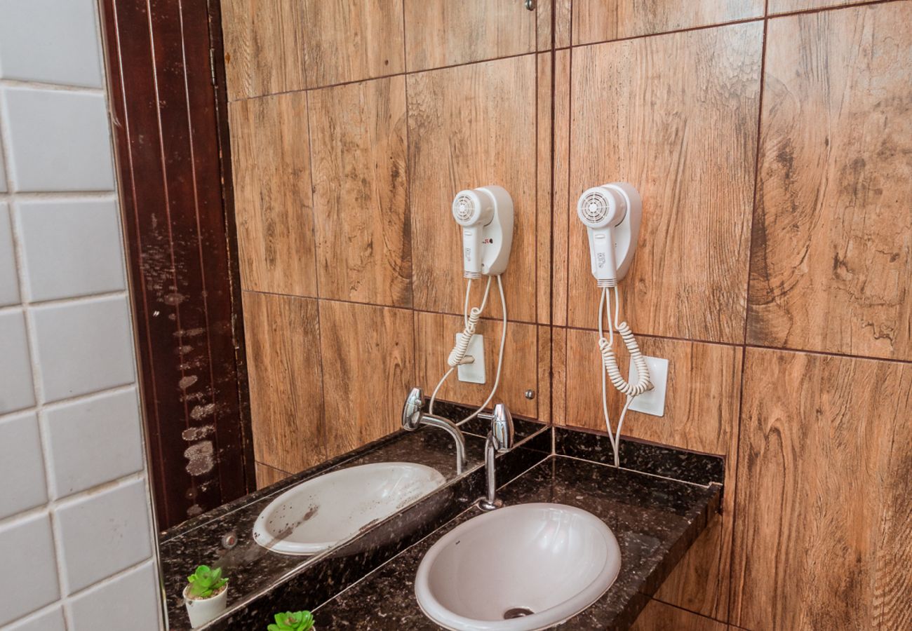 Casa en Cabedelo - Casa c 4 suítes, Piscina, Churrasqueira e Garagem Casa en Cabedelo - Casa c 4 suítes, Piscina, Churrasqueira e Garagem