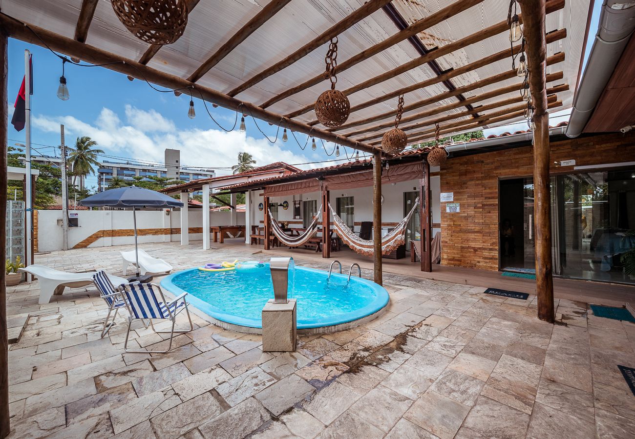 Casa en Cabedelo - Casa c 5 suítes, Piscina, Churrasqueira e Sinuca Casa en Cabedelo - Casa c 5 suítes, Piscina, Churrasqueira e Sinuca