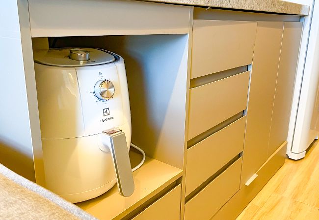 Apartamento en Salvador - Flat Beira-Mar com Varanda, Piscina e Academia Apartamento en Salvador - Flat Beira-Mar com Varanda, Piscina e Academia