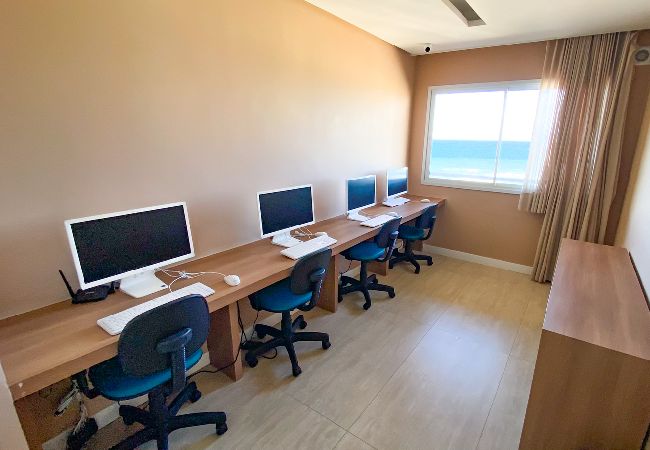 Apartamento en Salvador - Flat Beira-Mar com Varanda, Piscina e Academia Apartamento en Salvador - Flat Beira-Mar com Varanda, Piscina e Academia