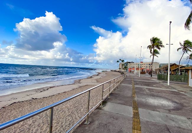 Apartamento en Salvador - Flat Beira-Mar com Varanda, Piscina e Academia Apartamento en Salvador - Flat Beira-Mar com Varanda, Piscina e Academia
