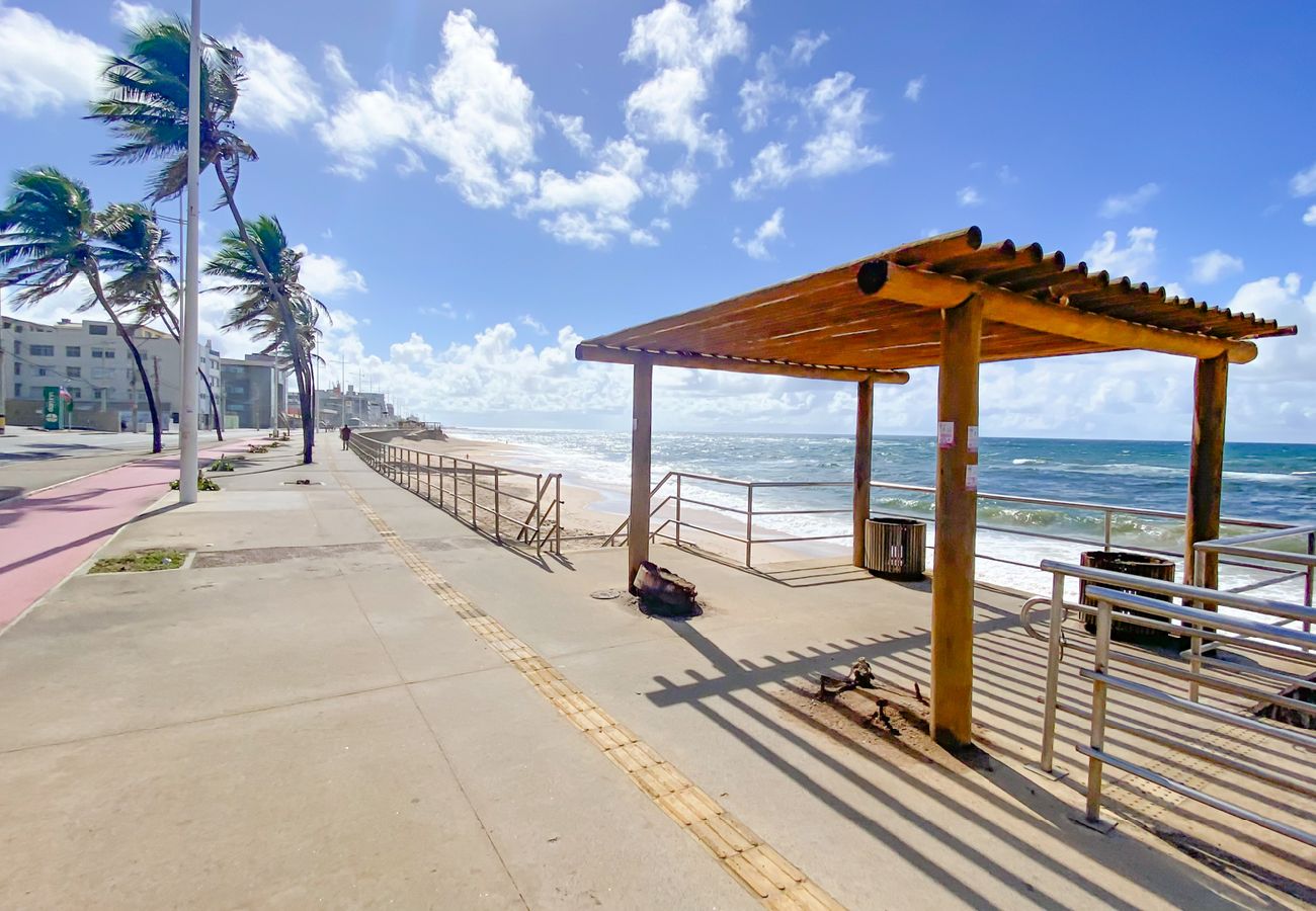 Apartamento en Salvador - Flat Beira-Mar com Varanda, Piscina e Academia Apartamento en Salvador - Flat Beira-Mar com Varanda, Piscina e Academia