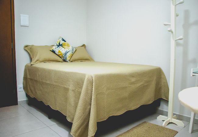 Apartamento en Itajubá - Ótima kitnet prox à UNIFEI com Wi-Fi e Smart TV