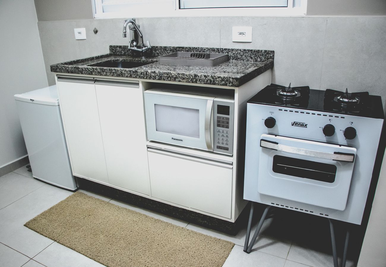 Apartamento en Itajubá -  Ótima kitnet prox à UNIFEI com Wi-Fi e Smart TV Apartamento en Itajubá -  Ótima kitnet prox à UNIFEI com Wi-Fi e Smart TV