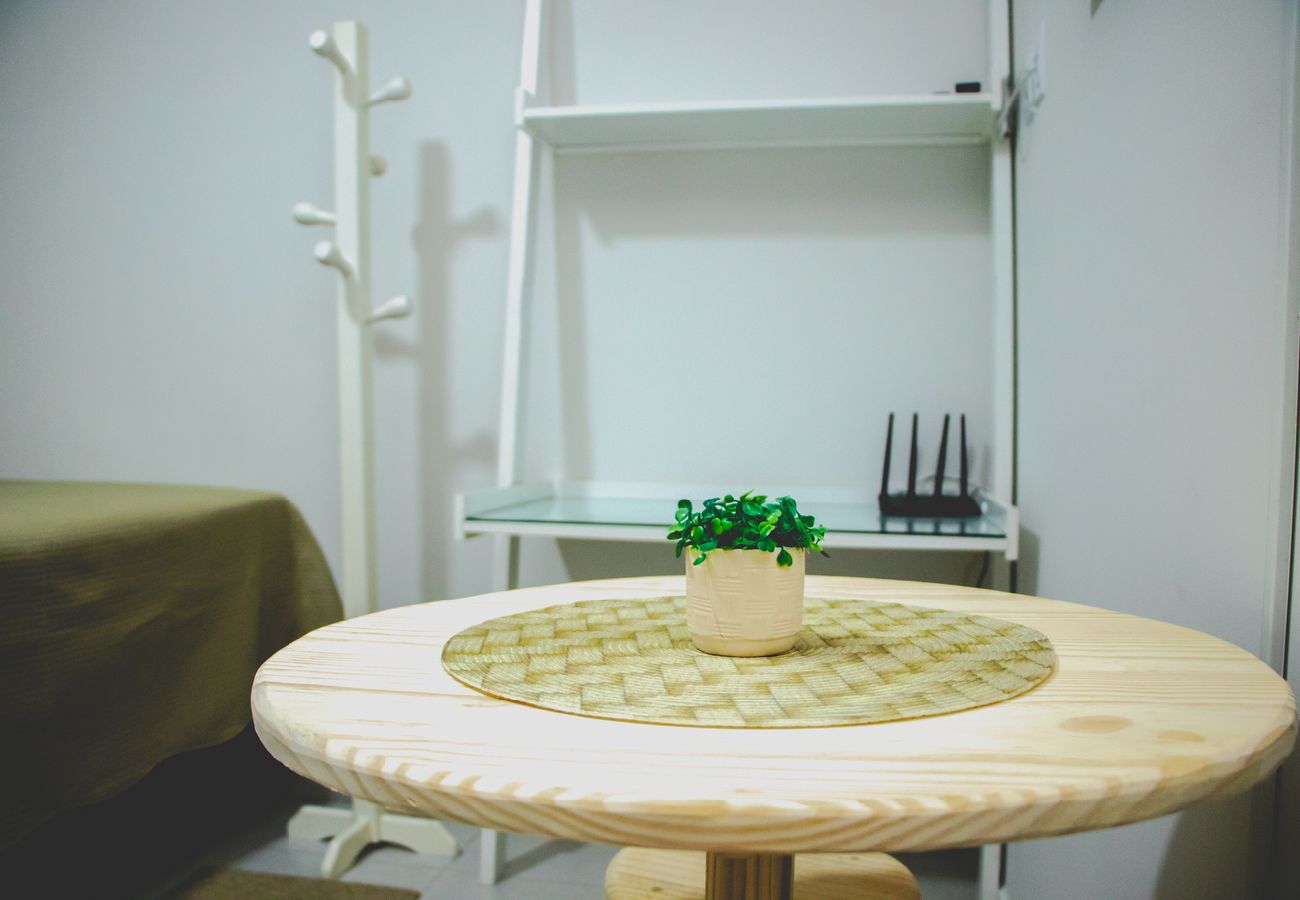 Apartamento en Itajubá -  Ótima kitnet prox à UNIFEI com Wi-Fi e Smart TV Apartamento en Itajubá -  Ótima kitnet prox à UNIFEI com Wi-Fi e Smart TV