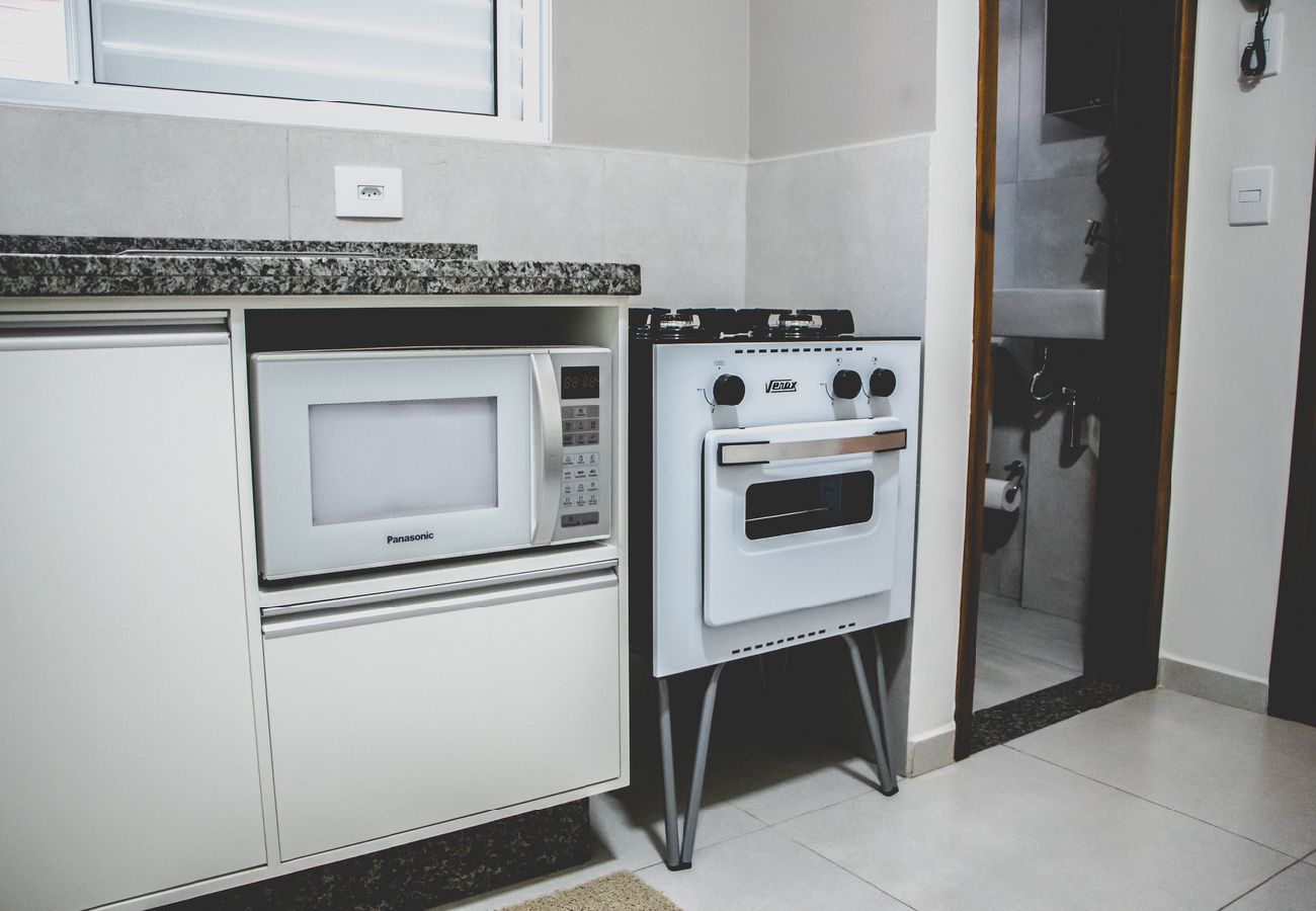 Apartamento en Itajubá -  Ótima kitnet prox à UNIFEI com Wi-Fi e Smart TV Apartamento en Itajubá -  Ótima kitnet prox à UNIFEI com Wi-Fi e Smart TV