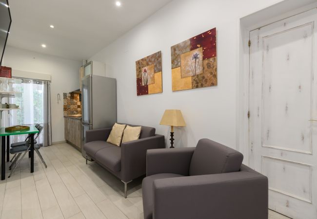 Apartamento en Madrid - Acogedor Piso con Terraza y Espacios para Teletrabajo en Madrid 