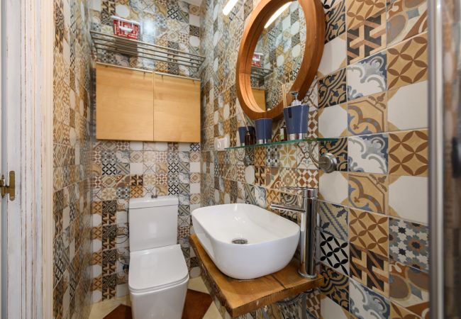 Apartamento en Madrid - Acogedor Piso con Terraza y Espacios para Teletrabajo en Madrid  Apartamento en Madrid - Acogedor Piso con Terraza y Espacios para Teletrabajo en Madrid