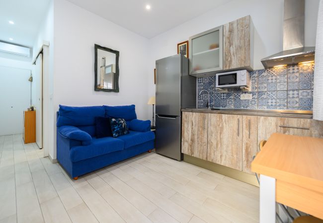 Apartamento en Madrid - Moderno piso de 1 dormitorio con terraza para relajarte en Madrid Apartamento en Madrid - Moderno piso de 1 dormitorio con terraza para relajarte en Madrid