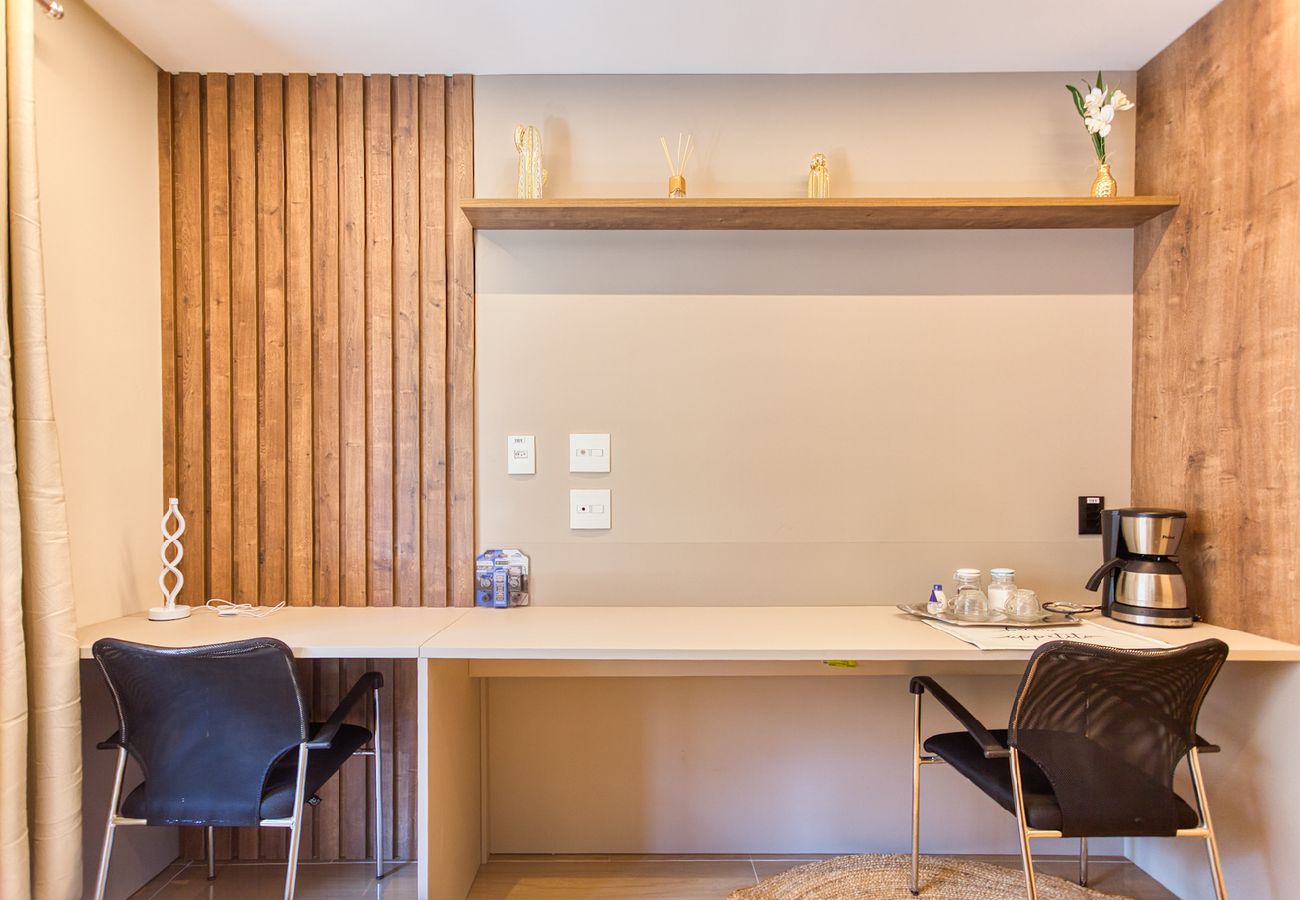 Apartamento en São Paulo - Flat na Vila Mariana c varanda próx ao metrô Apartamento en São Paulo - Flat na Vila Mariana c varanda próx ao metrô