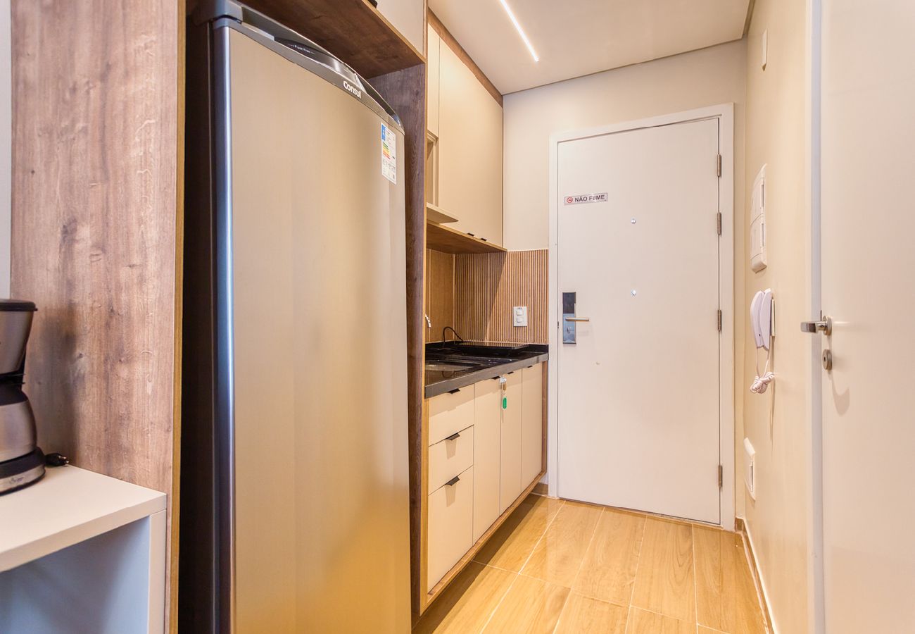 Apartamento en São Paulo - Flat na Vila Mariana c varanda próx ao metrô Apartamento en São Paulo - Flat na Vila Mariana c varanda próx ao metrô