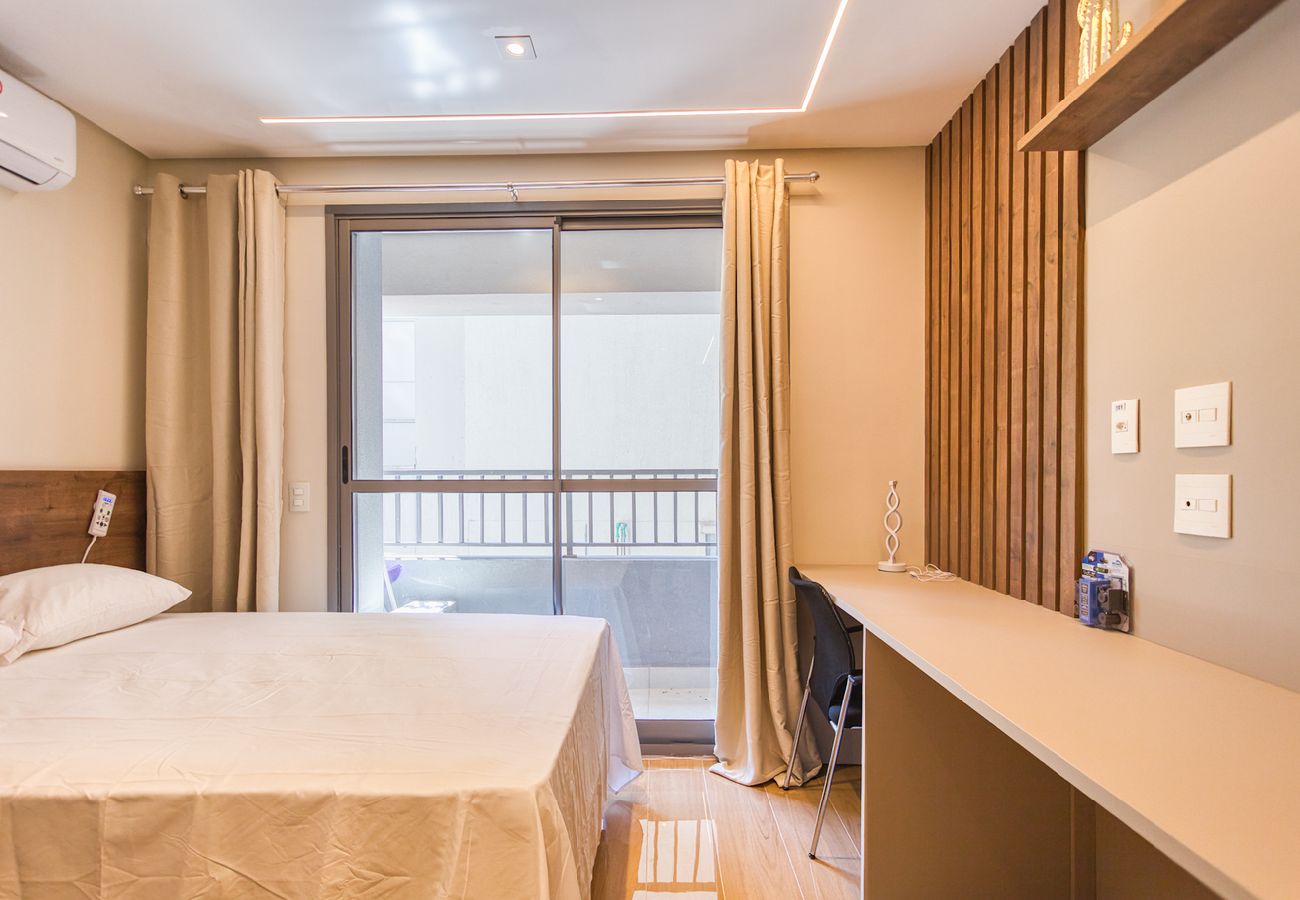 Apartamento en São Paulo - Flat na Vila Mariana c varanda próx ao metrô Apartamento en São Paulo - Flat na Vila Mariana c varanda próx ao metrô