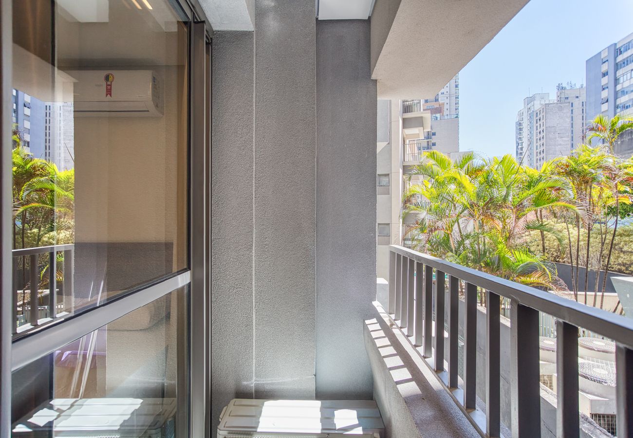 Apartamento en São Paulo - Flat na Vila Mariana c varanda próx ao metrô Apartamento en São Paulo - Flat na Vila Mariana c varanda próx ao metrô