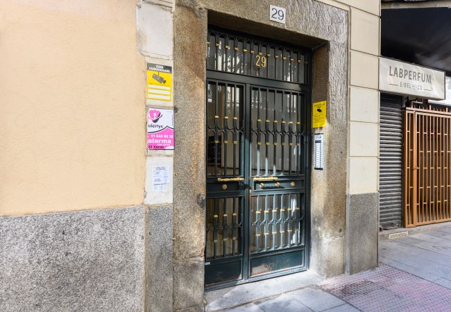 Apartamento en Madrid - Moderno dúplex de 1 dormitorio con todas las comodidades en el centro de Madrid  Apartamento en Madrid - Moderno dúplex de 1 dormitorio con todas las comodidades en el centro de Madrid