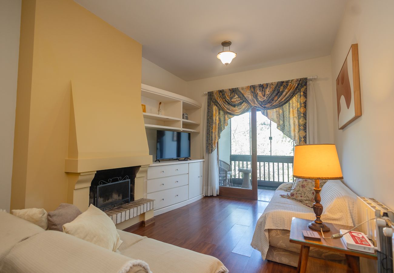 Apartamento en Gramado - Apto no coração de Gramado, a 300m da Rua Coberta 2D