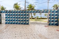 Apartamento en Praia Grande - Apto Beira-mar c/ Vista Lateral e Garagem Apartamento en Praia Grande - Apto Beira-mar c/ Vista Lateral e Garagem